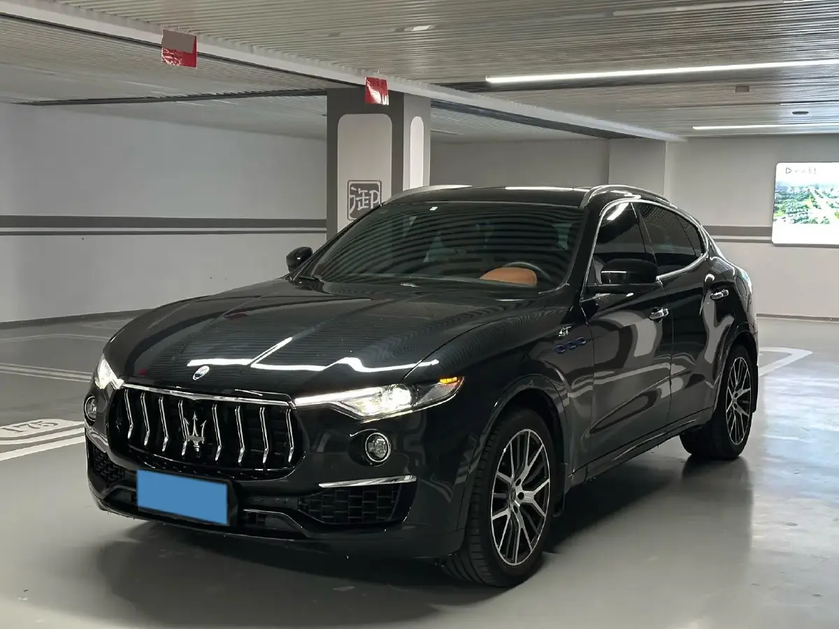 2022 Maserati Levante 2.0T 330HP L4 8AT