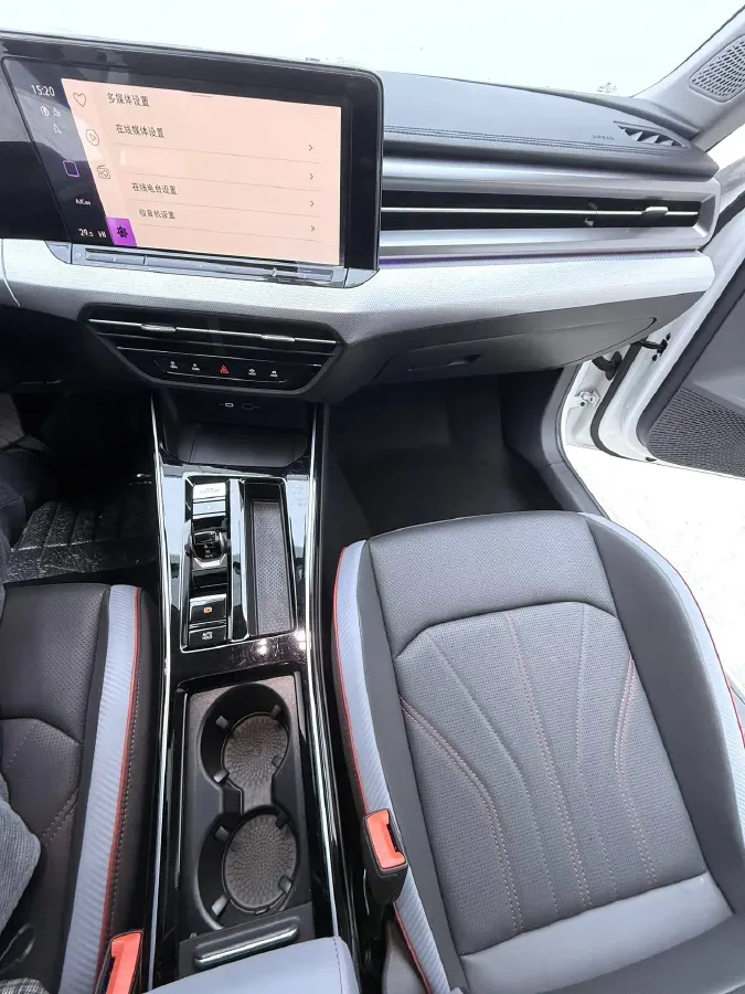 2022 Exceed TXL 2.0T 261HP L4 7DCT,autocango,china used car exporter,china ev exporter,chinese used car exporter,chinese used ev exporter