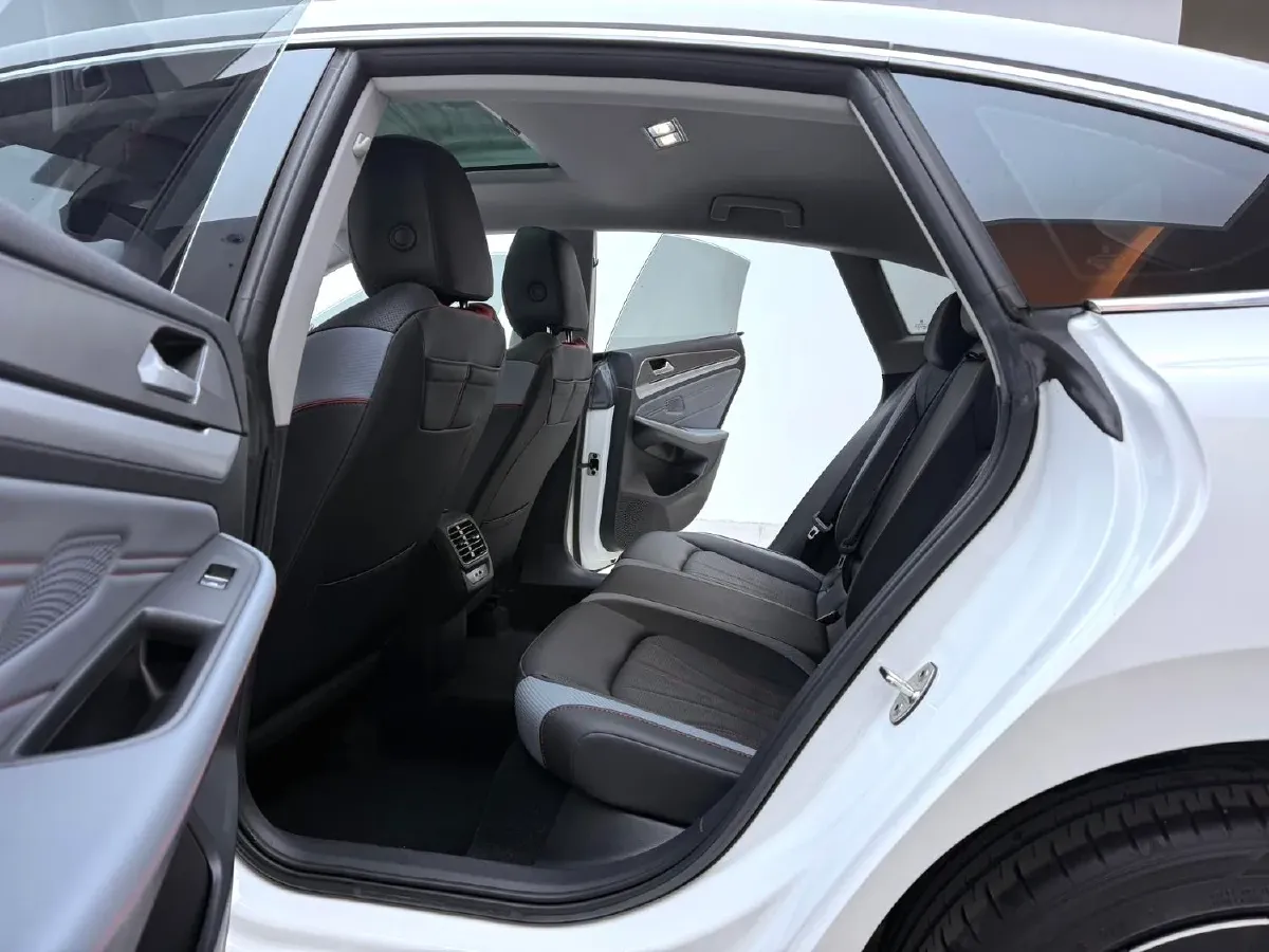 2022 Exceed TXL 2.0T 261HP L4 7DCT,autocango,china used car exporter,china ev exporter,chinese used car exporter,chinese used ev exporter