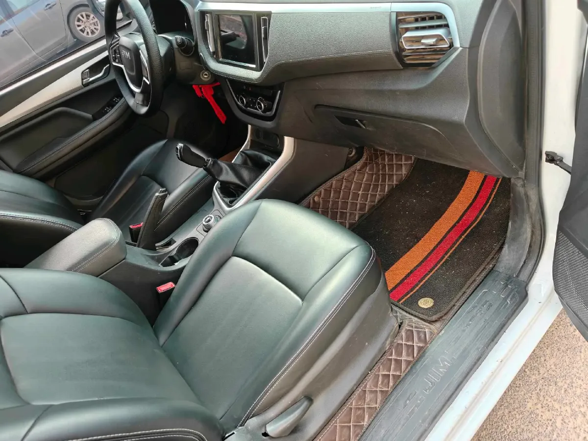 2022 Isuzu RE-MAX Jim 2.8T 120HP L4 5MT,autocango,china used car exporter,china ev exporter,chinese used car exporter,chinese used ev exporter