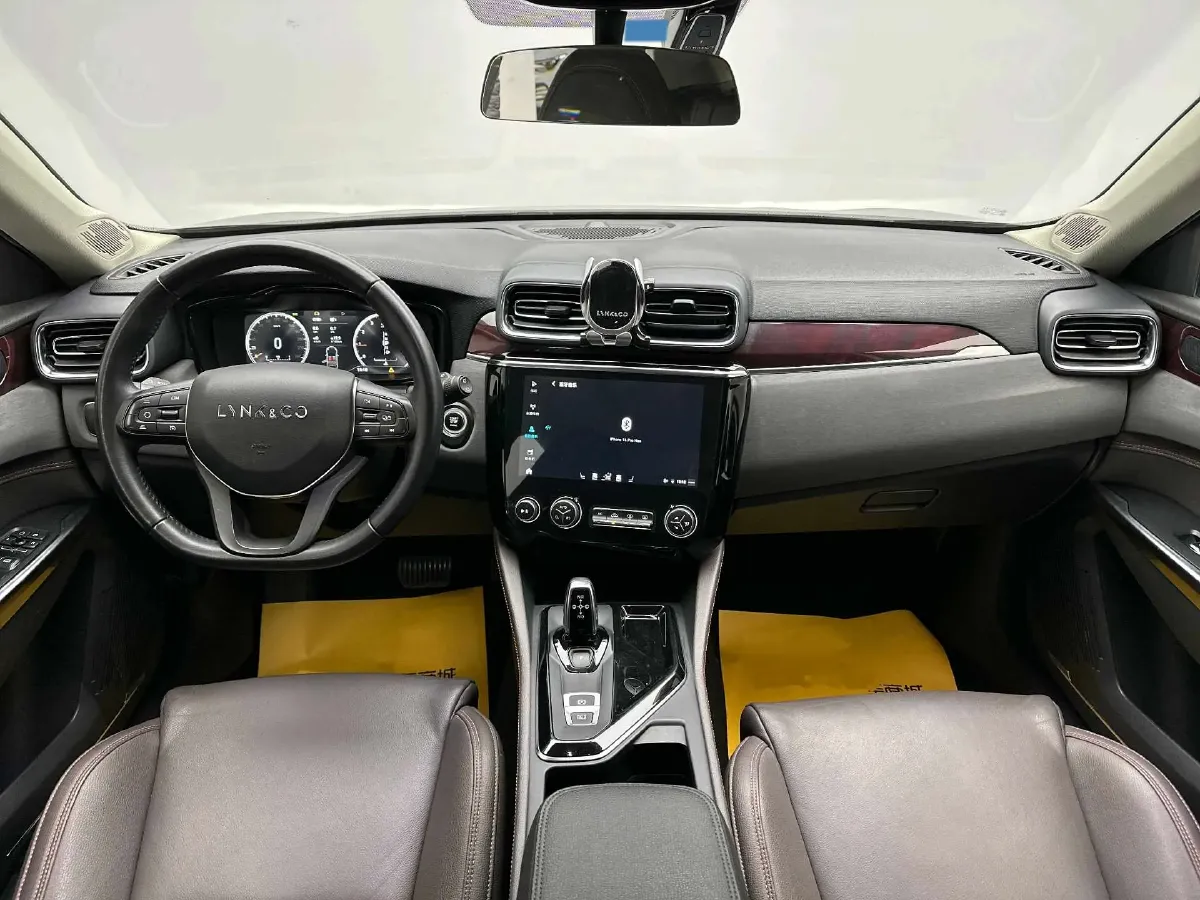 2020 LYNK&CO 02 1.5T 180HP L3 7DCT,autocango,china used car exporter,china ev exporter,chinese used car exporter,chinese used ev exporter