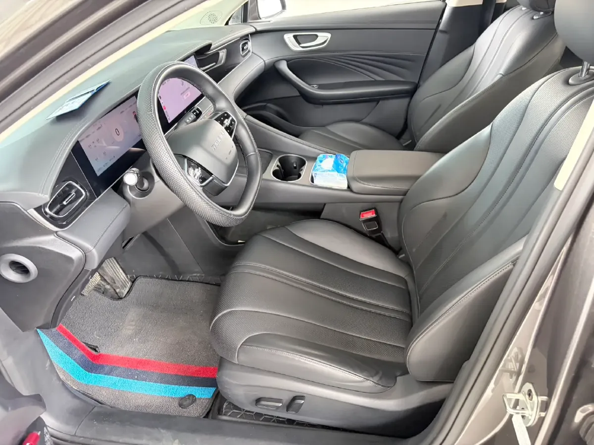 2023 Roewe D7 1.5L 112HP L4 1DHT PHEV 21.4KWH,autocango,china used car exporter,china ev exporter,chinese used car exporter,chinese used ev exporter