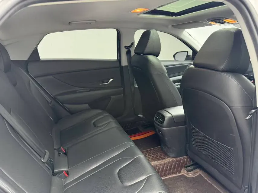 2022 Hyundai Elantra 1.5L 115HP L4 CVT,autocango,china used car exporter,china ev exporter,chinese used car exporter,chinese used ev exporter