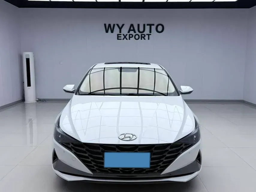 2022 Hyundai Elantra 1.5L 115HP L4 CVT,autocango,china used car exporter,china ev exporter,chinese used car exporter,chinese used ev exporter