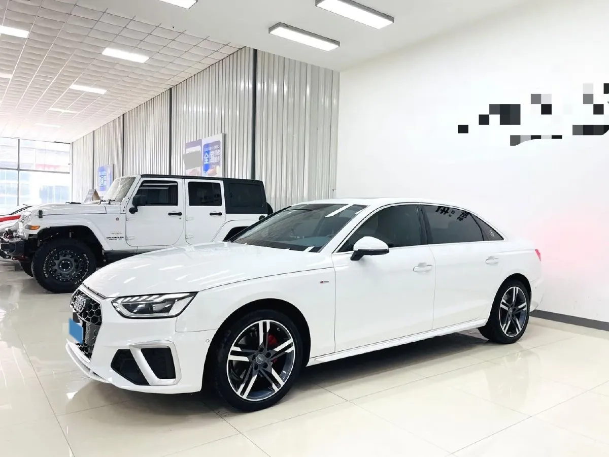 2020 Audi A4L 2.0T 190HP L4 7DCT,autocango,china used car exporter,china ev exporter,chinese used car exporter,chinese used ev exporter