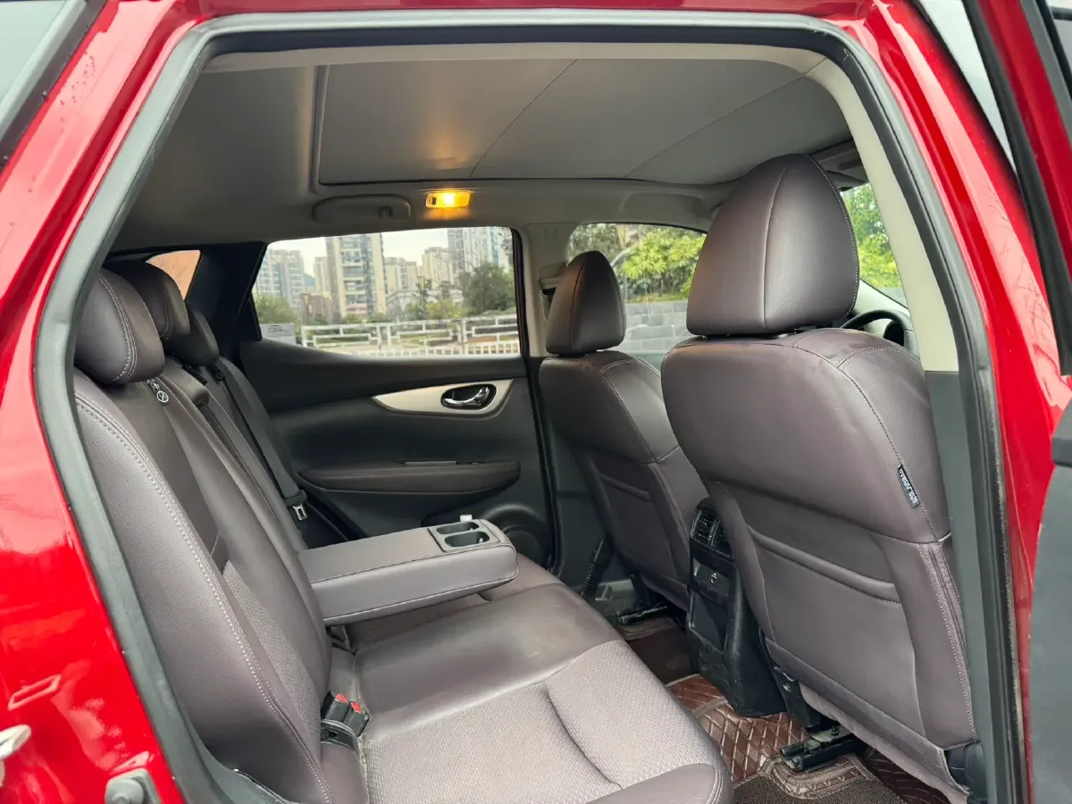 2021 Nissan Qashqai 2.0L 151HP L4 CVT,autocango,china used car exporter,china ev exporter,chinese used car exporter,chinese used ev exporter