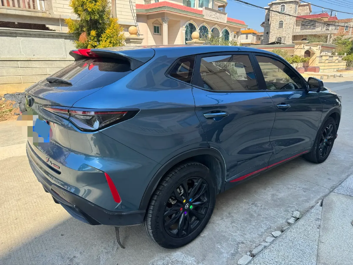 2024 ChangAn X5 PLUS 1.5T 188HP L4 7DCT,autocango,china used car exporter,china ev exporter,chinese used car exporter,chinese used ev exporter