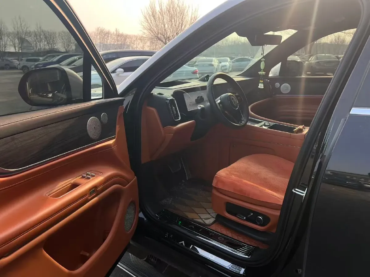 2024 AITO AITO M9 1.5T 152HP L4 REEV 42KWH,autocango,china used car exporter,china ev exporter,chinese used car exporter,chinese used ev exporter