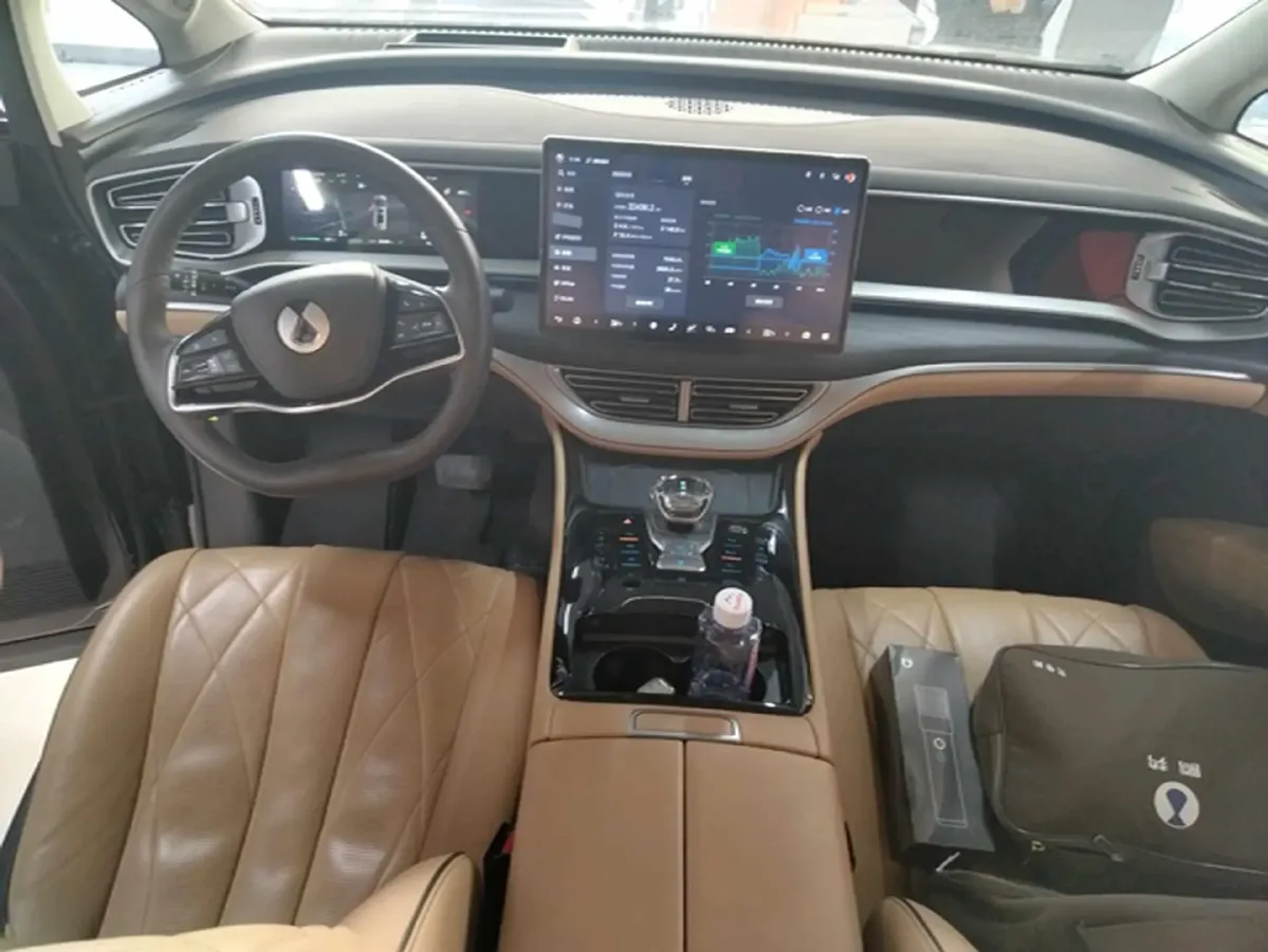 2024 Denza D9 1.5T 139HP L4 E-CVT PHEV 40KWH,autocango,china used car exporter,china ev exporter,chinese used car exporter,chinese used ev exporter