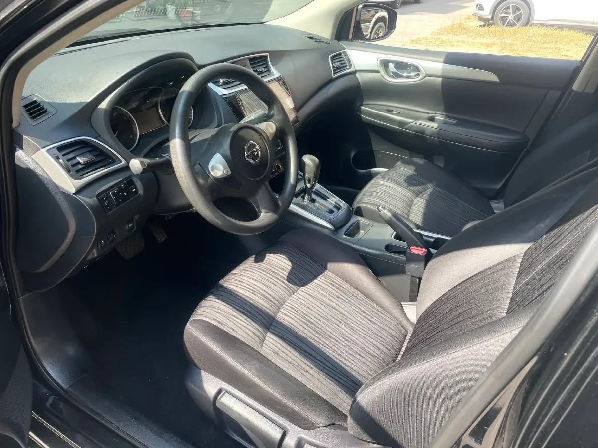 2019 Nissan Sylphy 1.6L 126HP L4 CVT,autocango,china used car exporter,china ev exporter,chinese used car exporter,chinese used ev exporter
