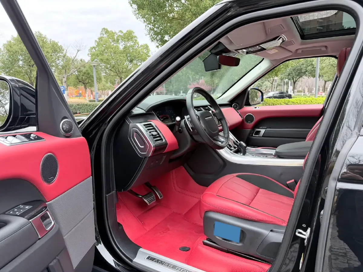 2022 Land Rover Range Rover Sport 3.0T 360HP L6 8AT,autocango,china used car exporter,china ev exporter,chinese used car exporter,chinese used ev exporter