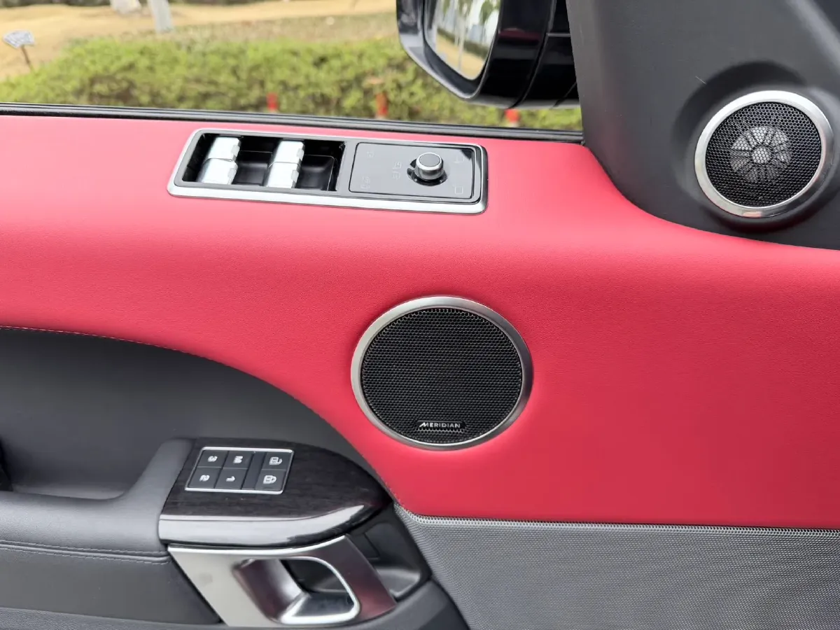 2022 Land Rover Range Rover Sport 3.0T 360HP L6 8AT,autocango,china used car exporter,china ev exporter,chinese used car exporter,chinese used ev exporter