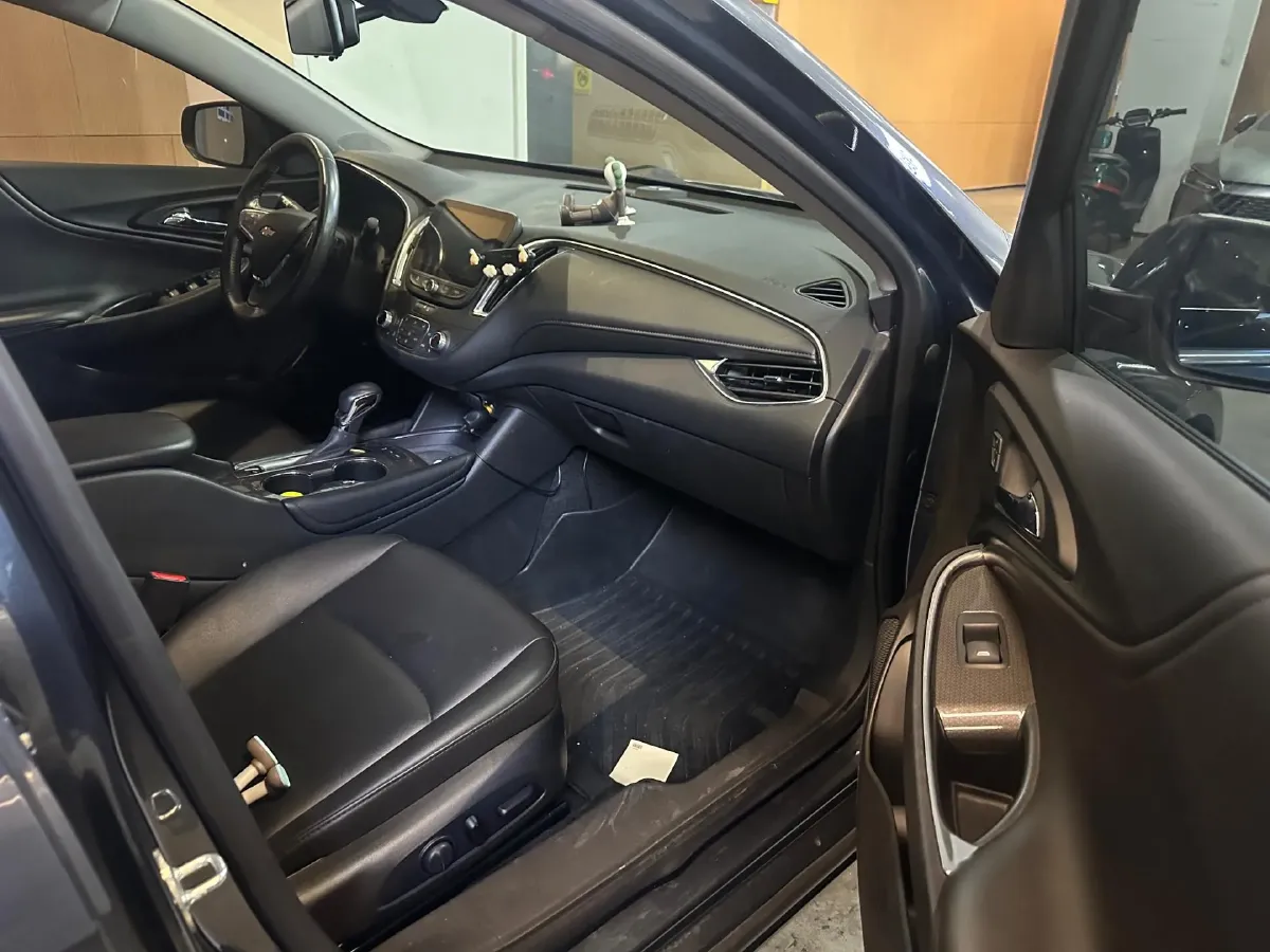 2021 Chevrolet Malibu XL 1.5T 169HP L4 9AT,autocango,china used car exporter,china ev exporter,chinese used car exporter,chinese used ev exporter