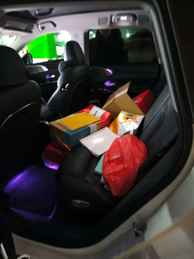 2022 Jeep Gladiator 3.6L 284HP V6 8AT,autocango,china used car exporter,china ev exporter,chinese used car exporter,chinese used ev exporter