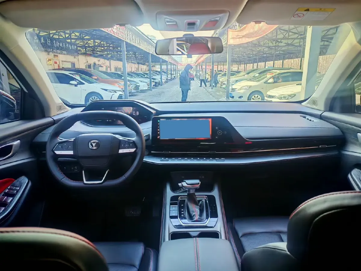 2022 ChangAn Oshan X7 Plus 1.5T 188HP L4 7DCT,autocango,china used car exporter,china ev exporter,chinese used car exporter,chinese used ev exporter