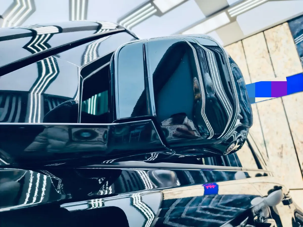 2023 Land Rover Defender 3.0T 400HP L6 8AT,autocango,china used car exporter,china ev exporter,chinese used car exporter,chinese used ev exporter