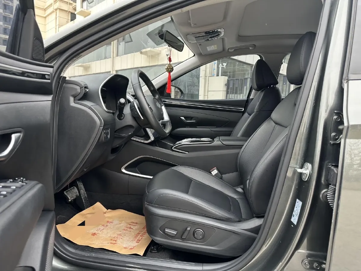 2021 Hyundai Tucson 1.5T 200HP L4 7DCT,autocango,china used car exporter,china ev exporter,chinese used car exporter,chinese used ev exporter