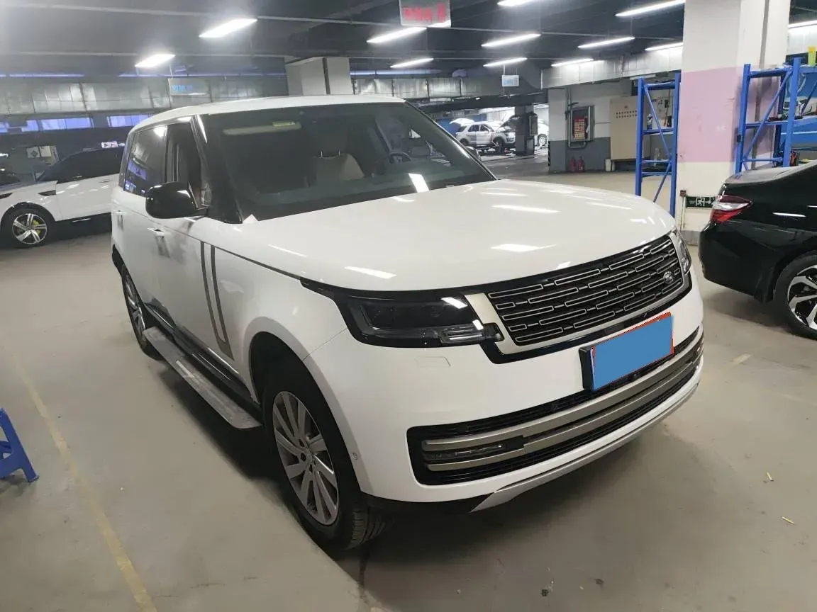 2024 Land Rover Range Rover 3.0T 400HP L6 8AT,autocango,china used car exporter,china ev exporter,chinese used car exporter,chinese used ev exporter