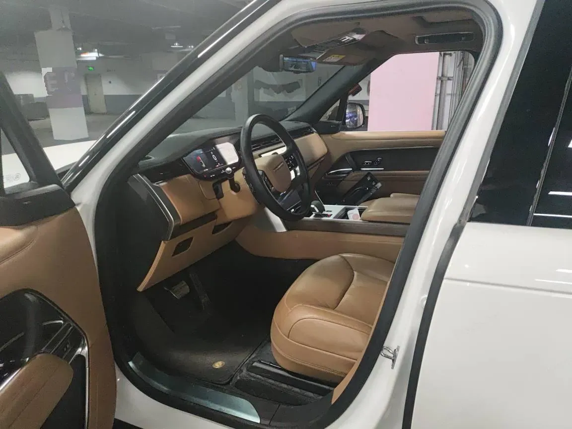 2024 Land Rover Range Rover 3.0T 400HP L6 8AT,autocango,china used car exporter,china ev exporter,chinese used car exporter,chinese used ev exporter