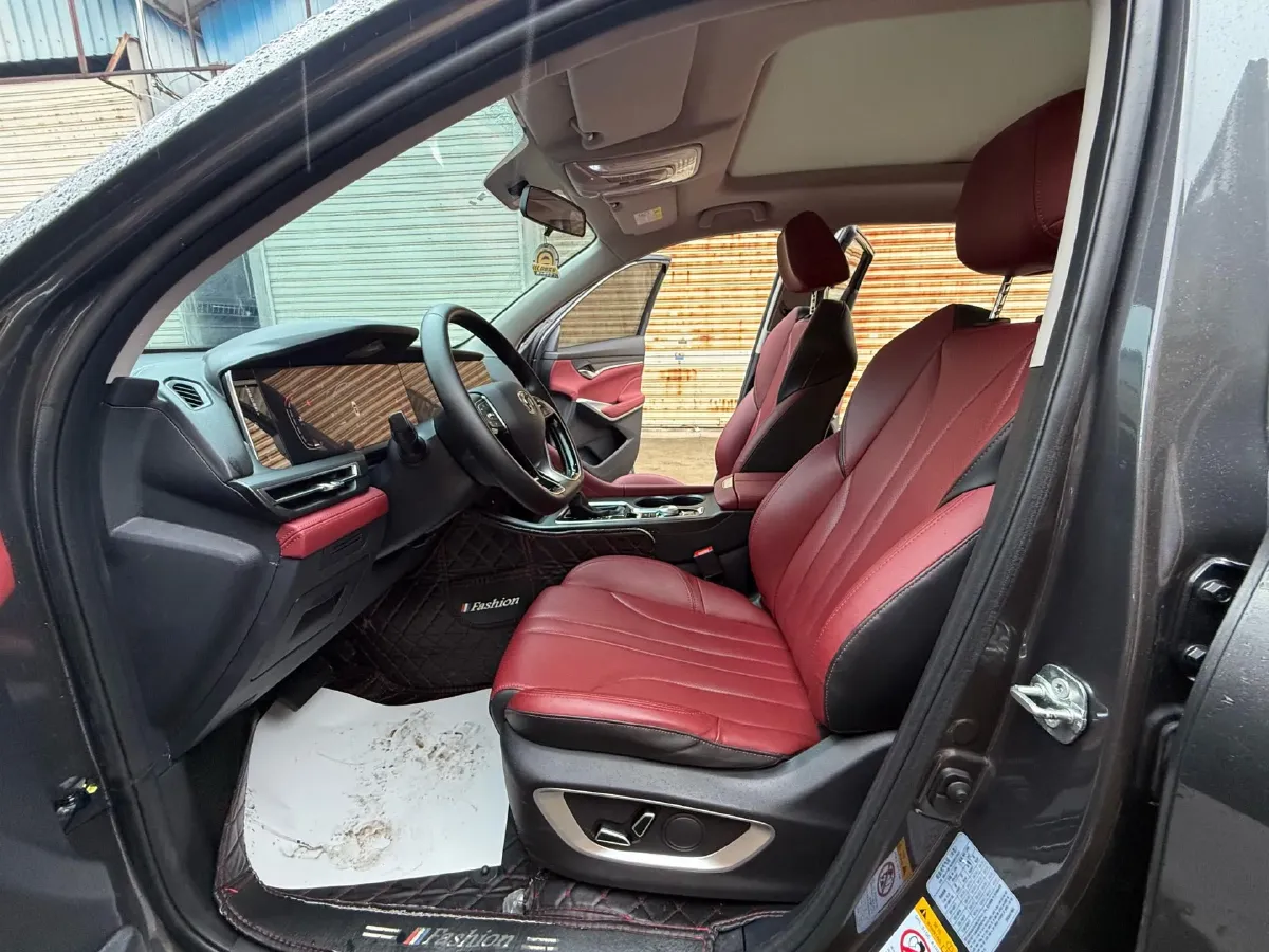 2021 ChangAn CS75 Plus 1.5T 178HP L4 6AT,autocango,china used car exporter,china ev exporter,chinese used car exporter,chinese used ev exporter