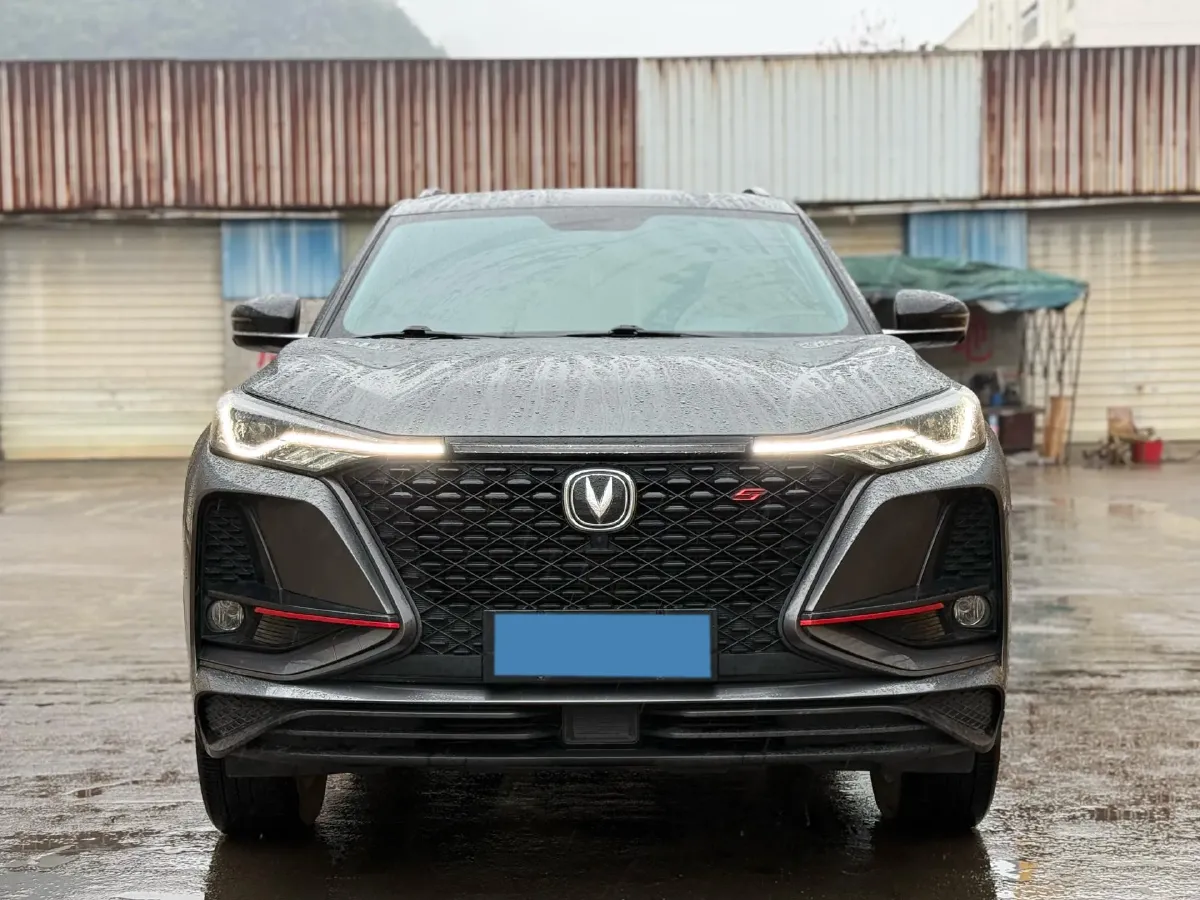2021 ChangAn CS75 Plus 1.5T 178HP L4 6AT,autocango,china used car exporter,china ev exporter,chinese used car exporter,chinese used ev exporter