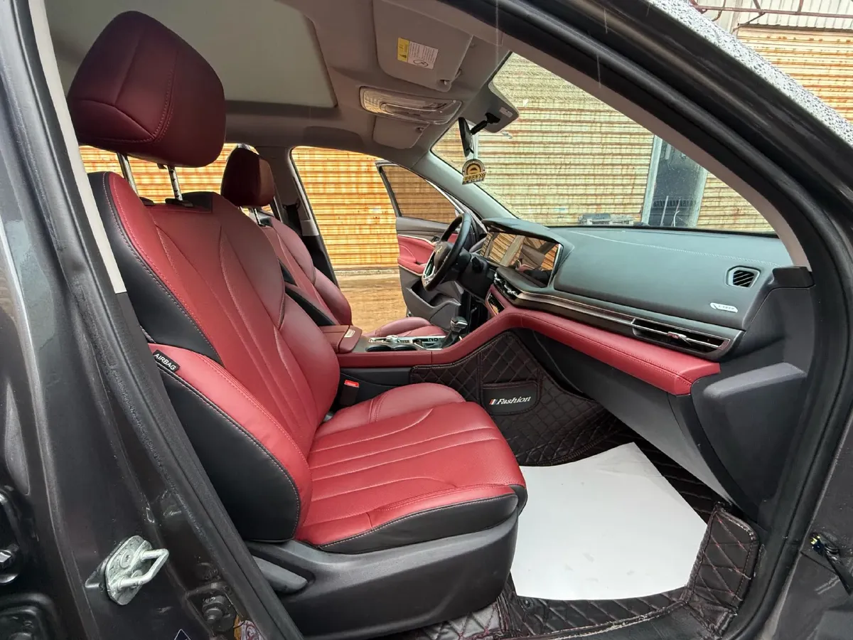 2021 ChangAn CS75 Plus 1.5T 178HP L4 6AT,autocango,china used car exporter,china ev exporter,chinese used car exporter,chinese used ev exporter