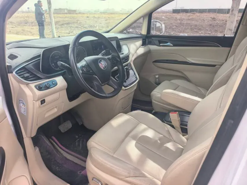 2022 Buick GL8 2.0T 237HP L4 9AT,autocango,china used car exporter,china ev exporter,chinese used car exporter,chinese used ev exporter