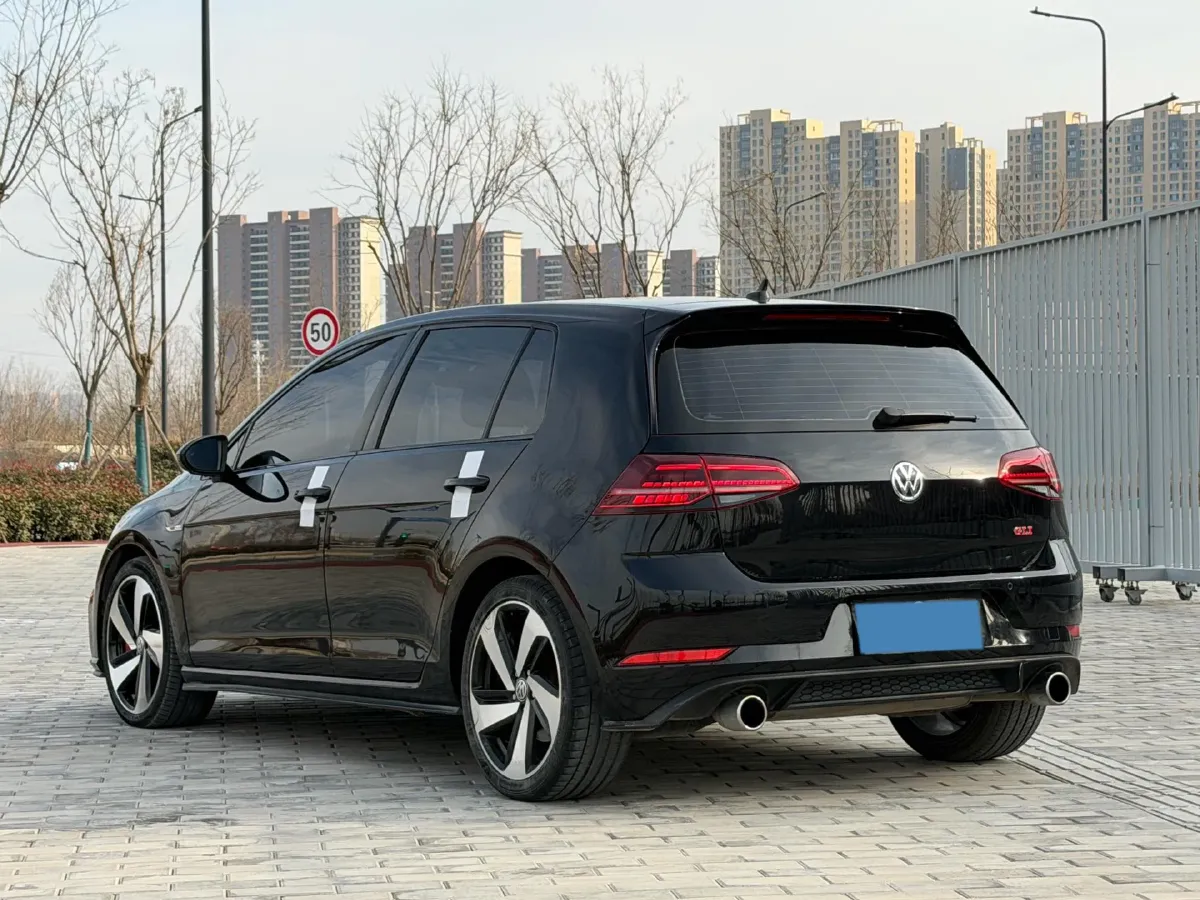 2019 Buick EnvisionPlus 2.0T 260HP L4 9AT,autocango,china used car exporter,china ev exporter,chinese used car exporter,chinese used ev exporter