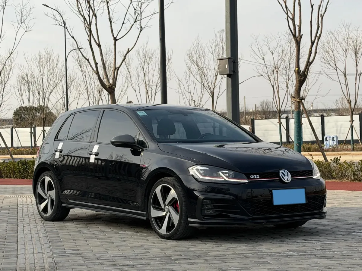 2019 Buick EnvisionPlus 2.0T 260HP L4 9AT,autocango,china used car exporter,china ev exporter,chinese used car exporter,chinese used ev exporter