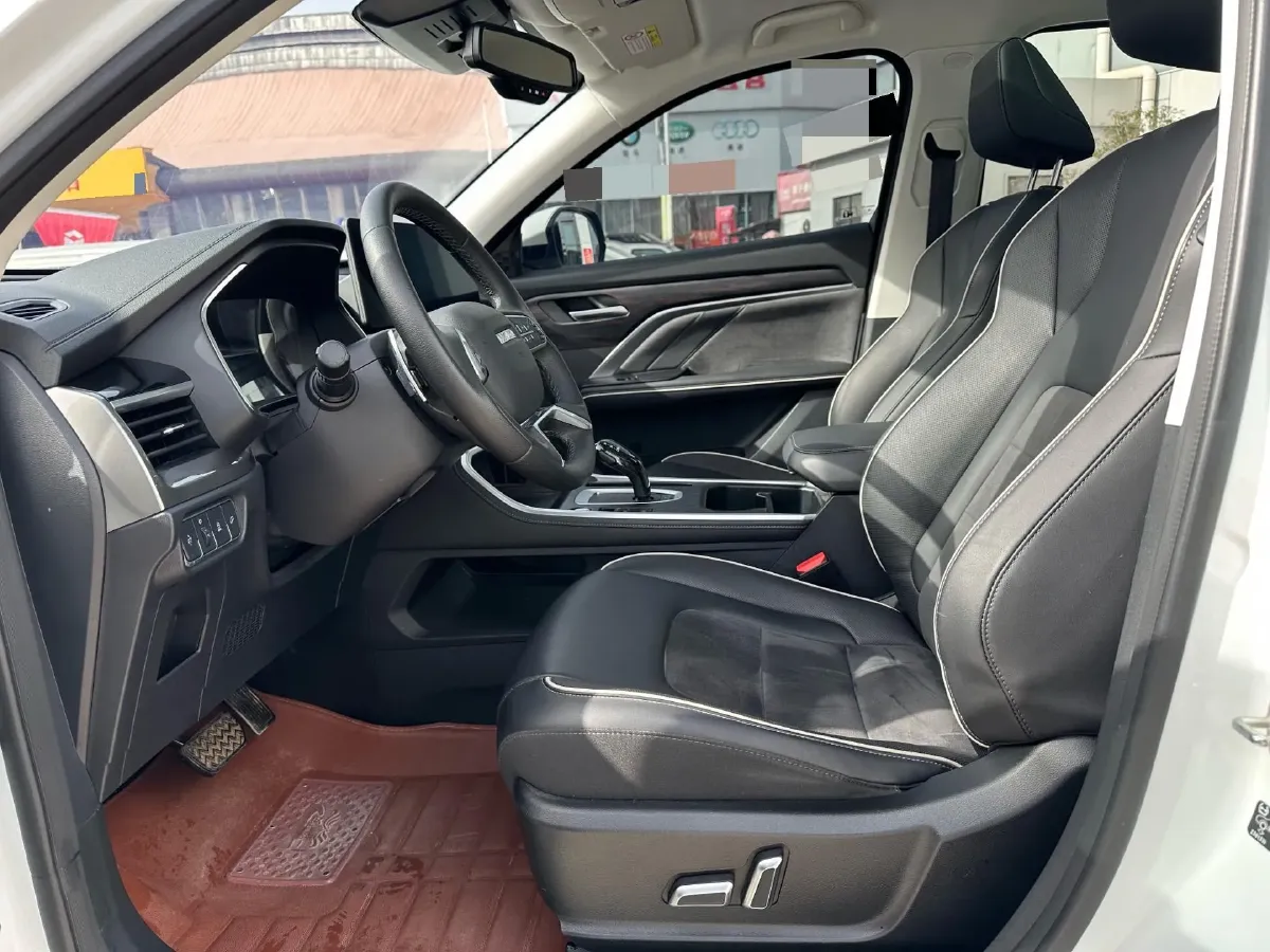 2021 Haval H6 1.5T 169HP L4 7DCT,autocango,china used car exporter,china ev exporter,chinese used car exporter,chinese used ev exporter
