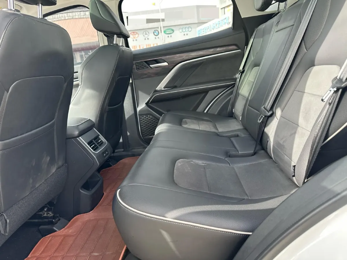 2021 Haval H6 1.5T 169HP L4 7DCT,autocango,china used car exporter,china ev exporter,chinese used car exporter,chinese used ev exporter