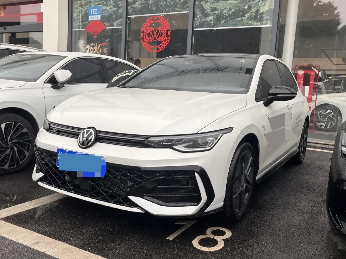 2025 Volkswagen Golf 1.5T 160HP L4 7DCT