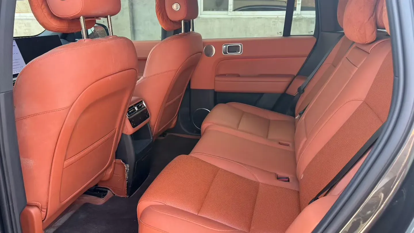 2024 Li L6 Range Extended 154HP L4 REEV 36.8KWH,autocango,china used car exporter,china ev exporter,chinese used car exporter,chinese used ev exporter