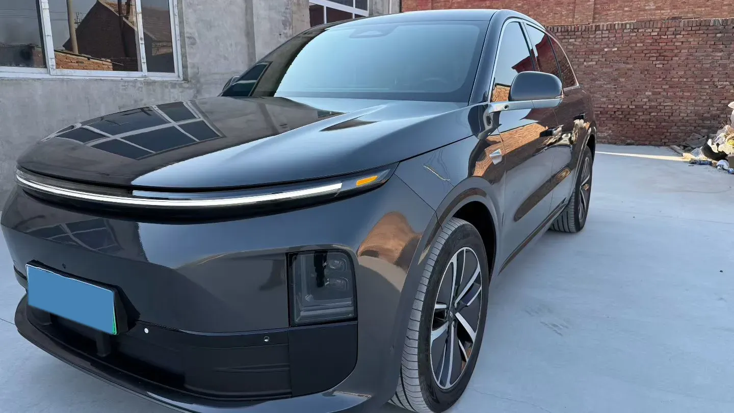 2024 Li L6 Range Extended 154HP L4 REEV 36.8KWH,autocango,china used car exporter,china ev exporter,chinese used car exporter,chinese used ev exporter