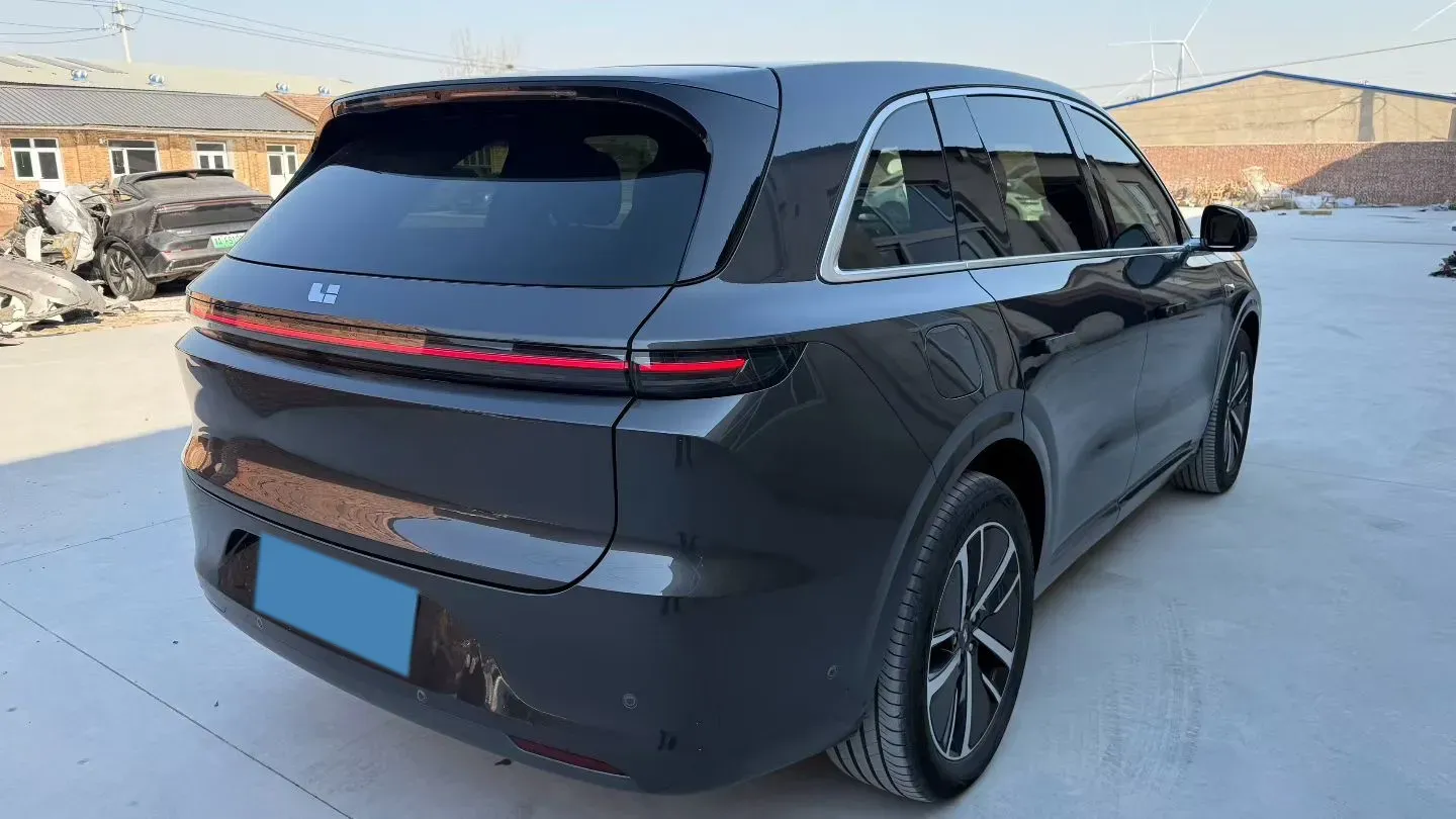 2024 Li L6 Range Extended 154HP L4 REEV 36.8KWH,autocango,china used car exporter,china ev exporter,chinese used car exporter,chinese used ev exporter