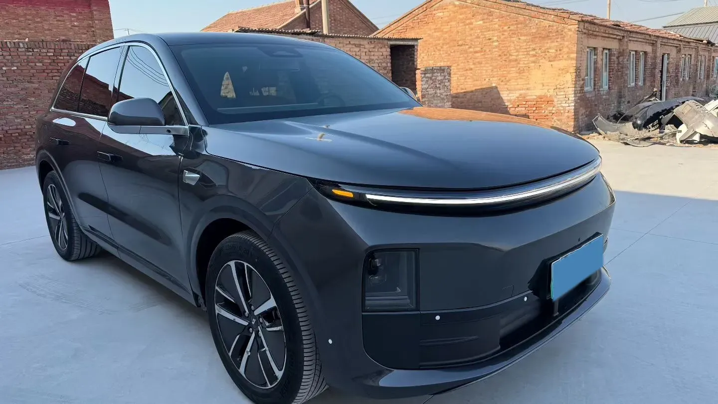 2024 Li L6 Range Extended 154HP L4 REEV 36.8KWH,autocango,china used car exporter,china ev exporter,chinese used car exporter,chinese used ev exporter
