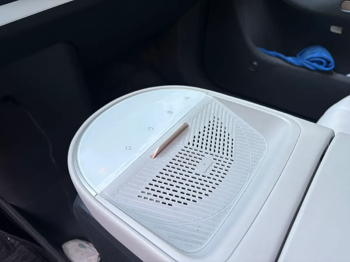 2023 Dongfeng PaLaSuo 2.0T 228HP L4 8AT,autocango,china used car exporter,china ev exporter,chinese used car exporter,chinese used ev exporter