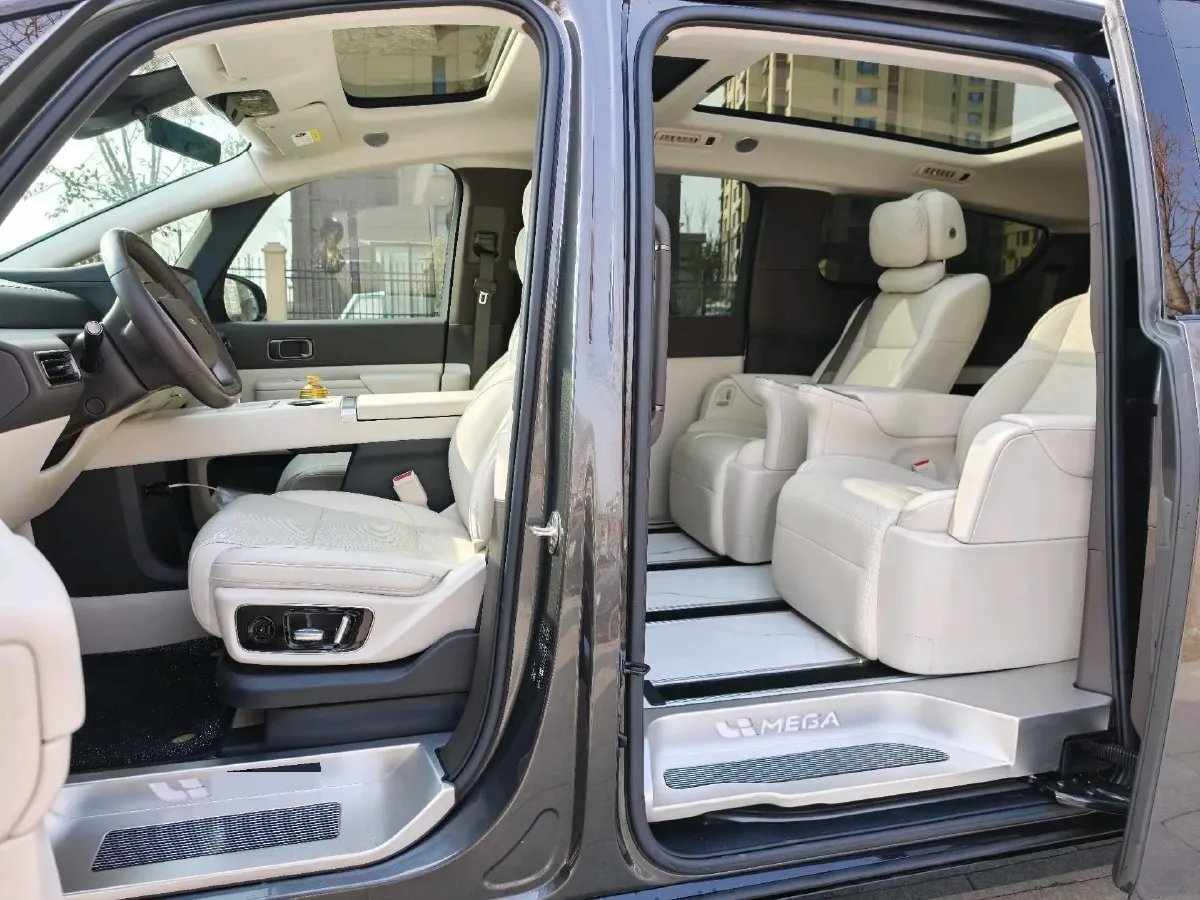 2024 Li MEGA BEV 102.7KWH,autocango,china used car exporter,china ev exporter,chinese used car exporter,chinese used ev exporter
