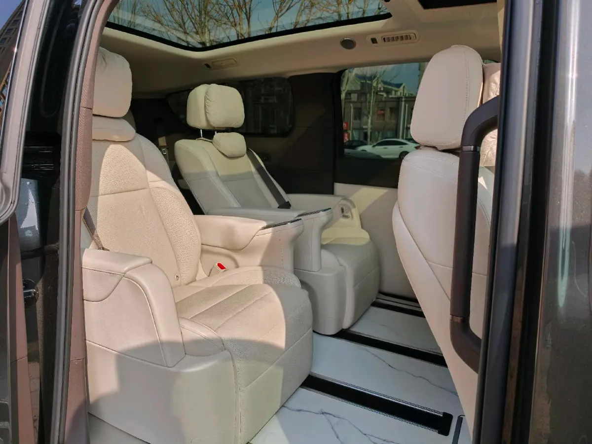 2024 Li MEGA BEV 102.7KWH,autocango,china used car exporter,china ev exporter,chinese used car exporter,chinese used ev exporter