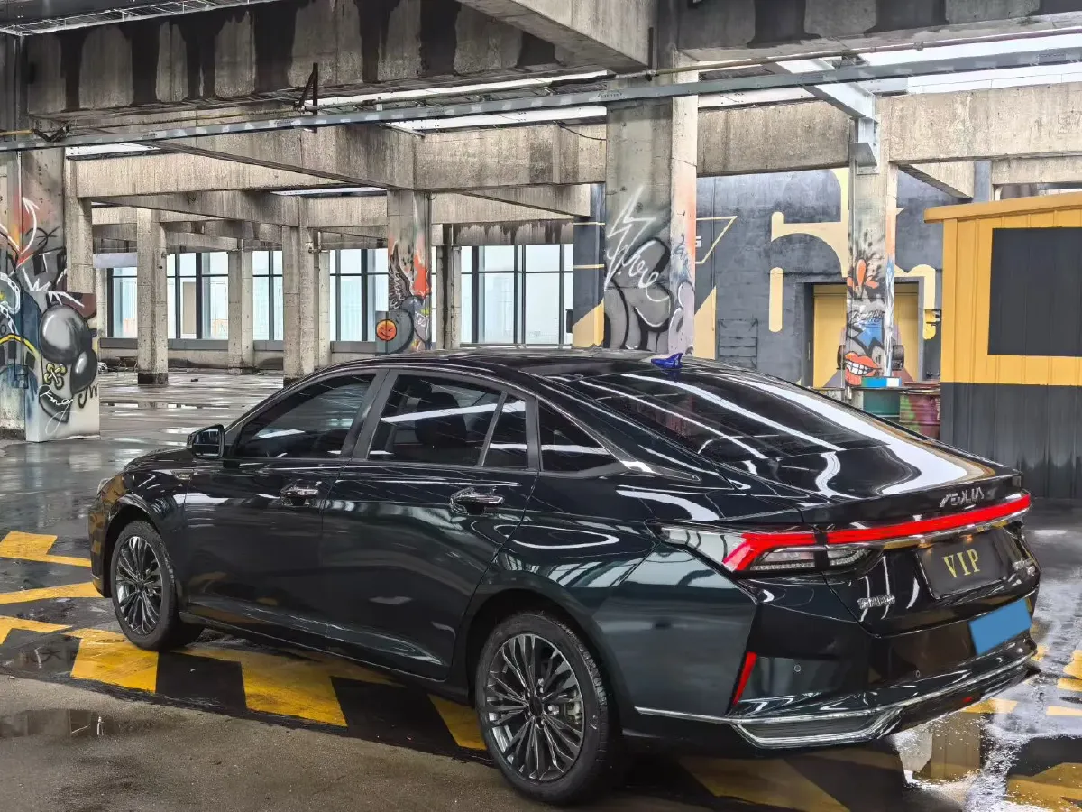 2021 DongFeng Aeolus YiXuan MAX 1.5T 190HP L4 7DCT,autocango,china used car exporter,china ev exporter,chinese used car exporter,chinese used ev exporter