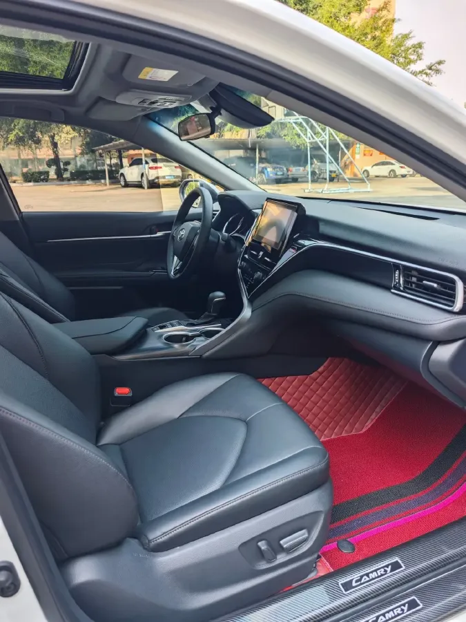 2023 Toyota Camry 2.5L 178HP L4 E-CVT Hybrid,autocango,china used car exporter,china ev exporter,chinese used car exporter,chinese used ev exporter