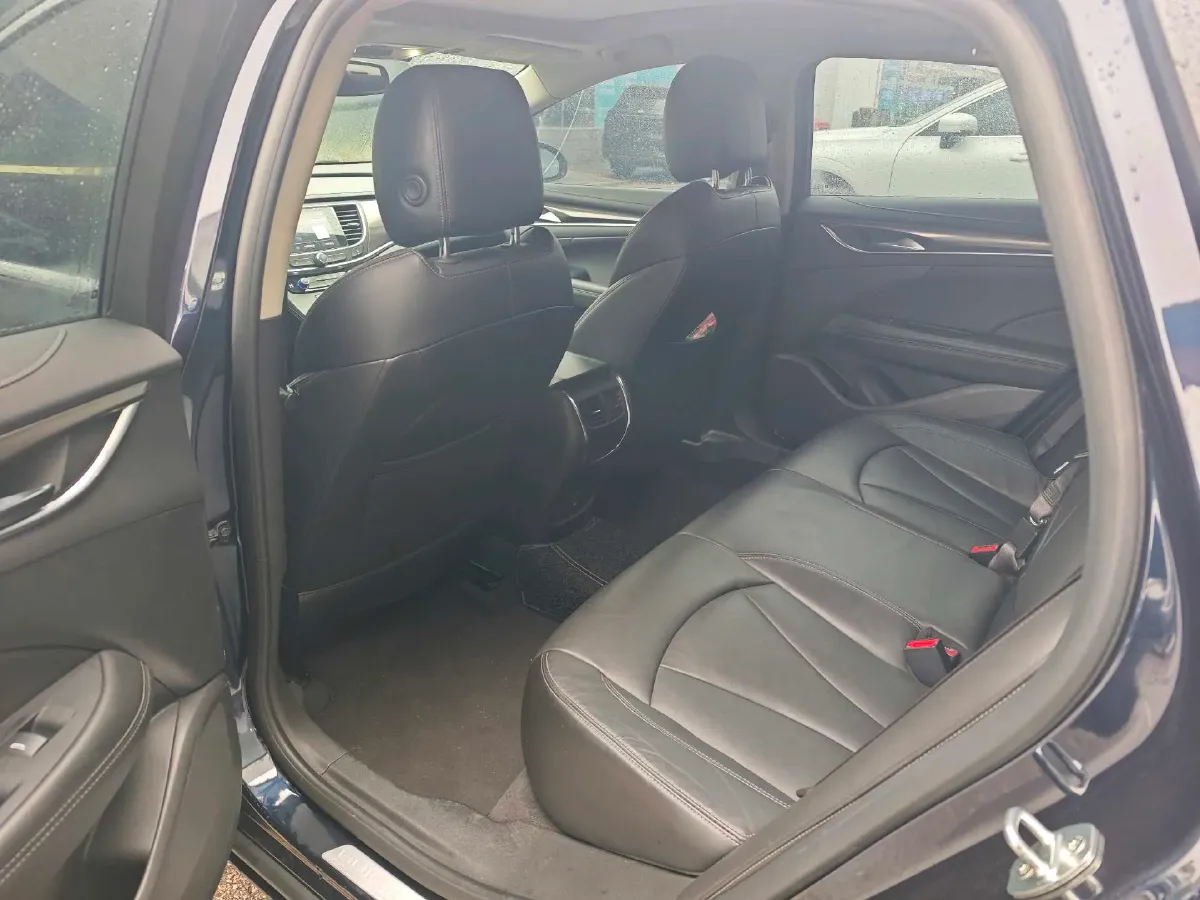 2021 Buick Larcosse 2.0T 237HP L4 9AT,autocango,china used car exporter,china ev exporter,chinese used car exporter,chinese used ev exporter
