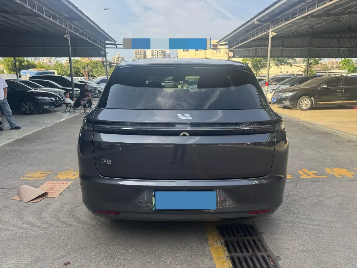 2023 Li L7 Range Extended 154HP REEV 40.9KWH,autocango,china used car exporter,china ev exporter,chinese used car exporter,chinese used ev exporter