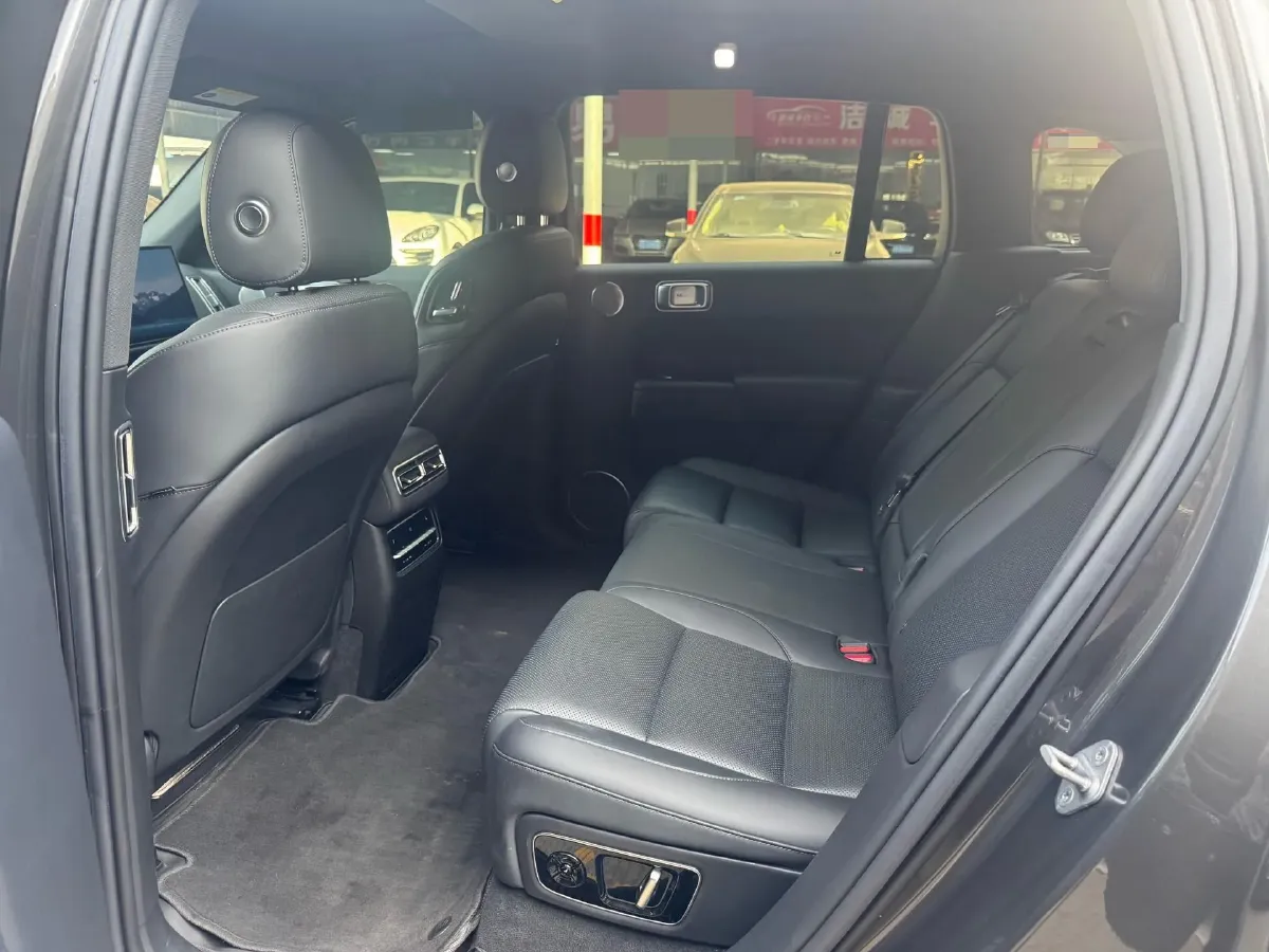 2023 Li L7 Range Extended 154HP REEV 40.9KWH,autocango,china used car exporter,china ev exporter,chinese used car exporter,chinese used ev exporter