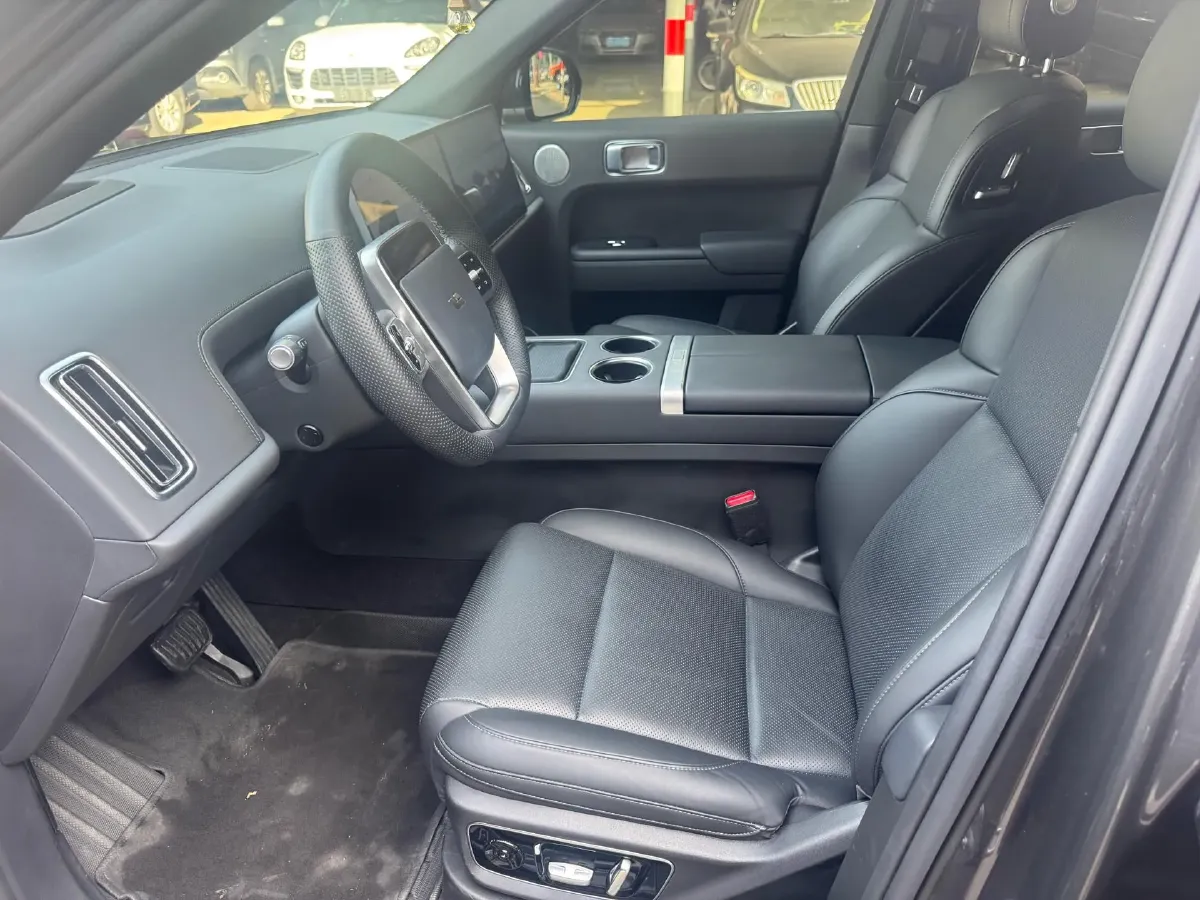 2023 Li L7 Range Extended 154HP REEV 40.9KWH,autocango,china used car exporter,china ev exporter,chinese used car exporter,chinese used ev exporter