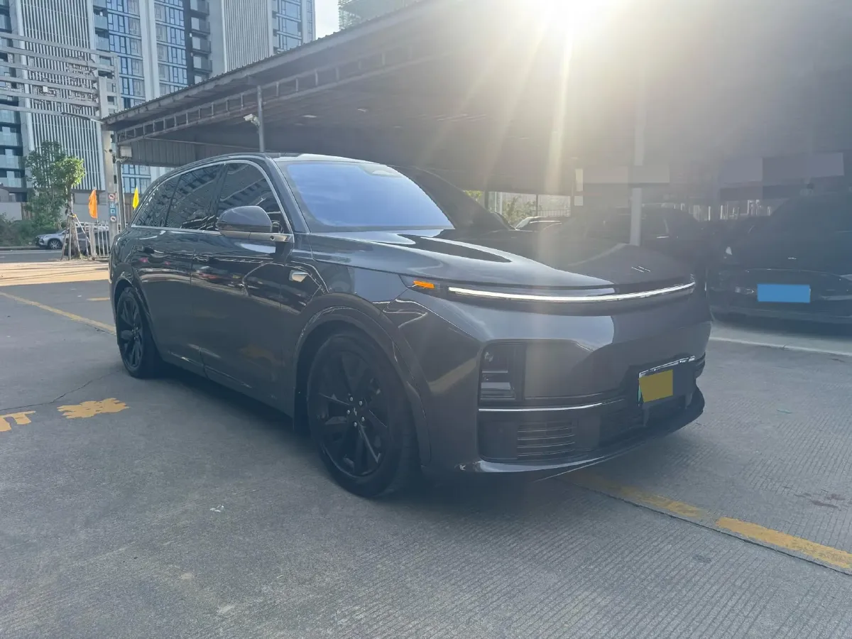 2023 Li L7 Range Extended 154HP REEV 40.9KWH,autocango,china used car exporter,china ev exporter,chinese used car exporter,chinese used ev exporter