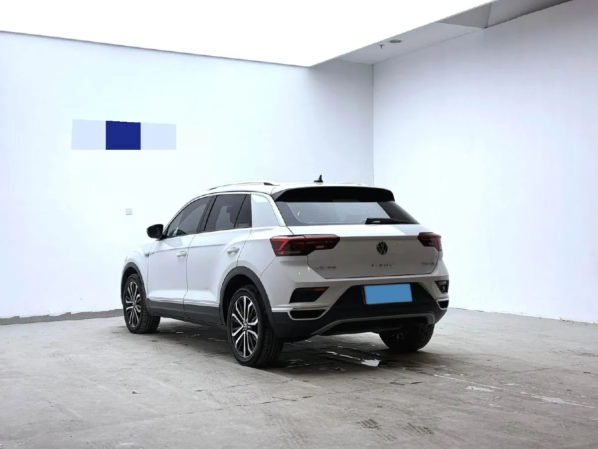2021 Volkswagen T-Roc 1.4T 150HP L4 7DCT,autocango,china used car exporter,china ev exporter,chinese used car exporter,chinese used ev exporter