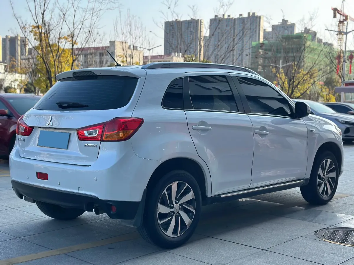 2018 Mitsubishi ASX 1.6L 124HP L4 5MT,autocango,china used car exporter,china ev exporter,chinese used car exporter,chinese used ev exporter
