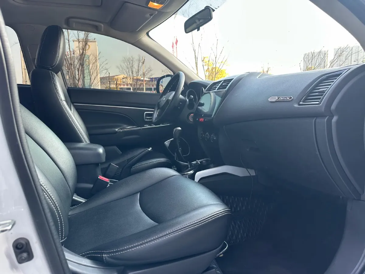 2018 Mitsubishi ASX 1.6L 124HP L4 5MT,autocango,china used car exporter,china ev exporter,chinese used car exporter,chinese used ev exporter