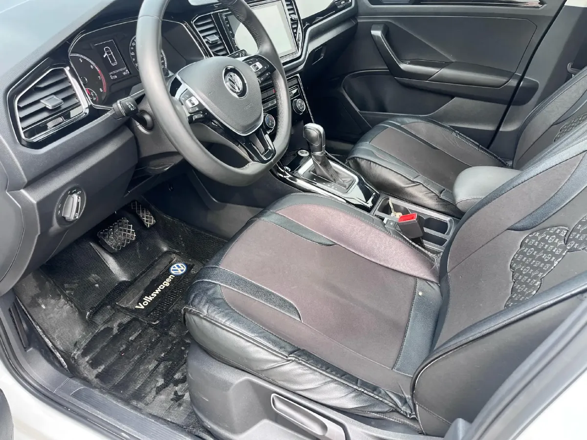 2018 Borgward BX7 2.0T 224HP L4 6AT,autocango,china used car exporter,china ev exporter,chinese used car exporter,chinese used ev exporter